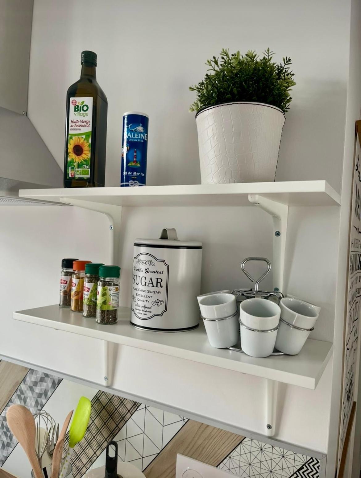 Appartement Cosy Et Calme Avec Parking Et Terrasse Prives Cravanche Esterno foto